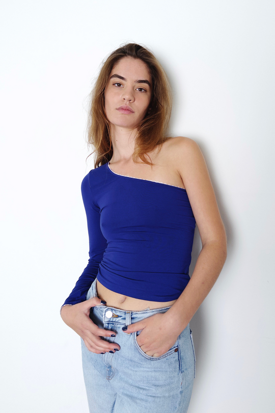 Cobalt Asymmetric Top