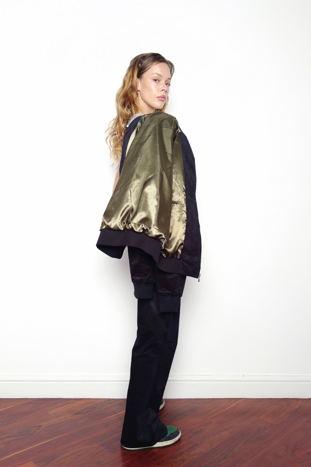 Cord Bomber Jacket - noemotions-store