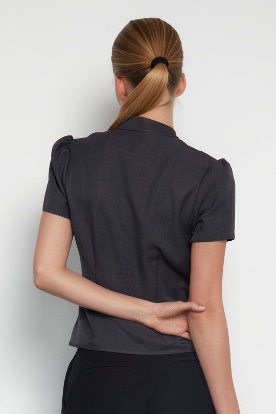 THE CLAUDIA TOP